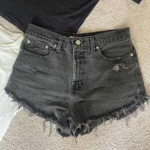 Vintage high waist shorts Levi’s style 26-27 (designed by me)